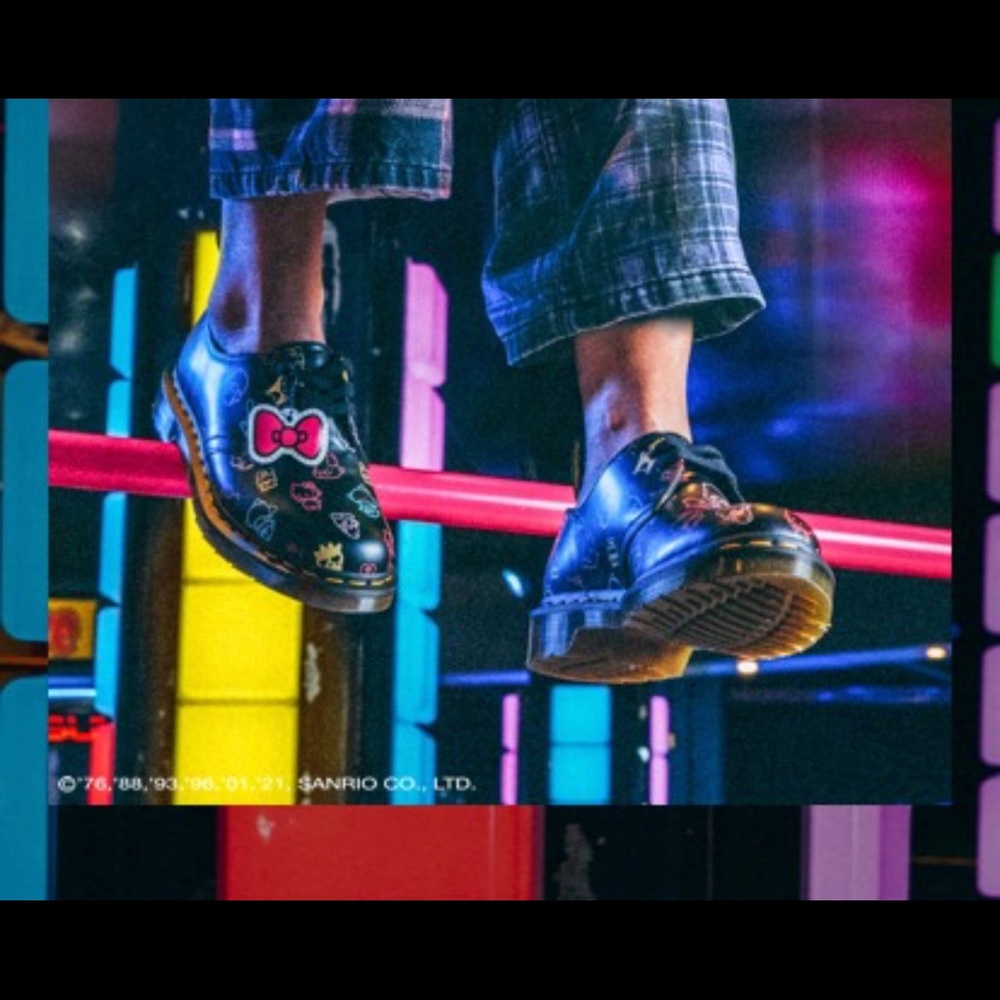 Dr. Martins X Hello Kitty and Friends